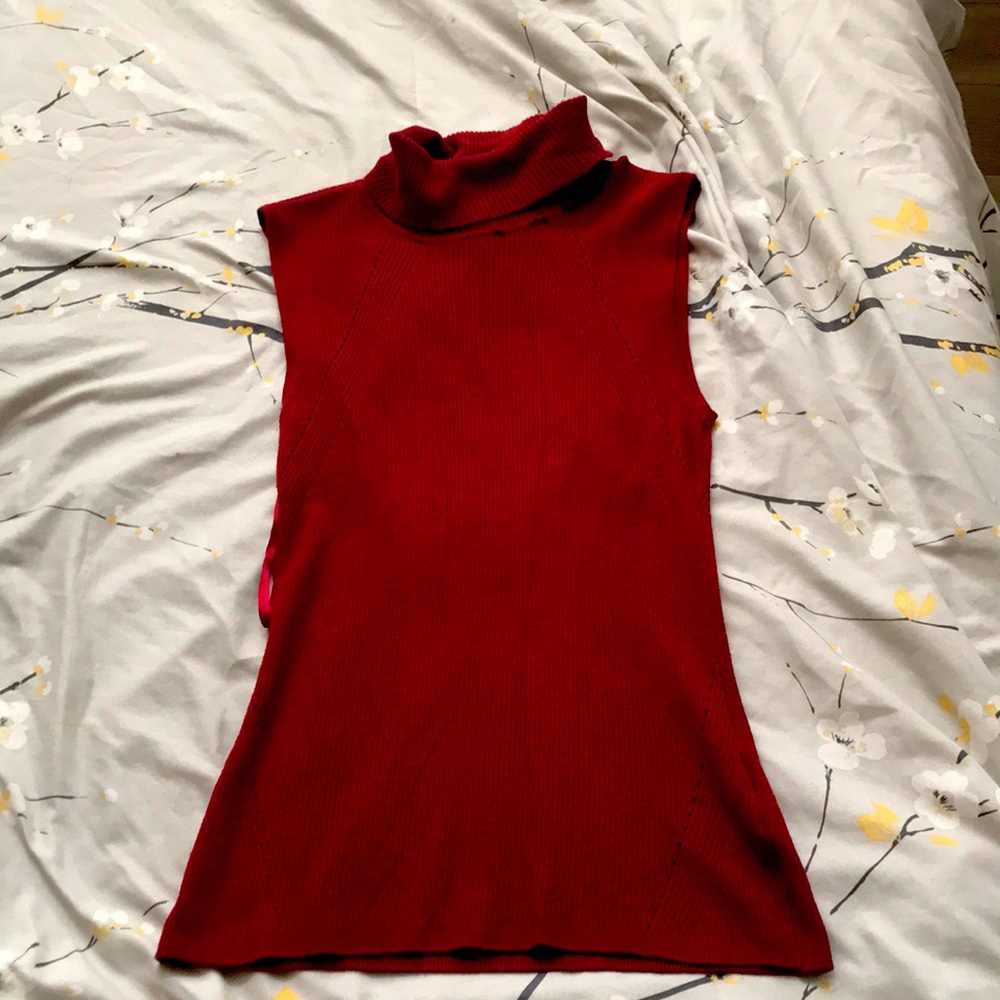 White House Black Market burgundy turtleneck sleeveless sweater